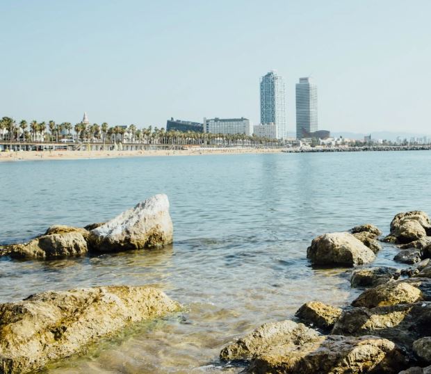 كيف تقضي يوما مثاليا في برشلونة